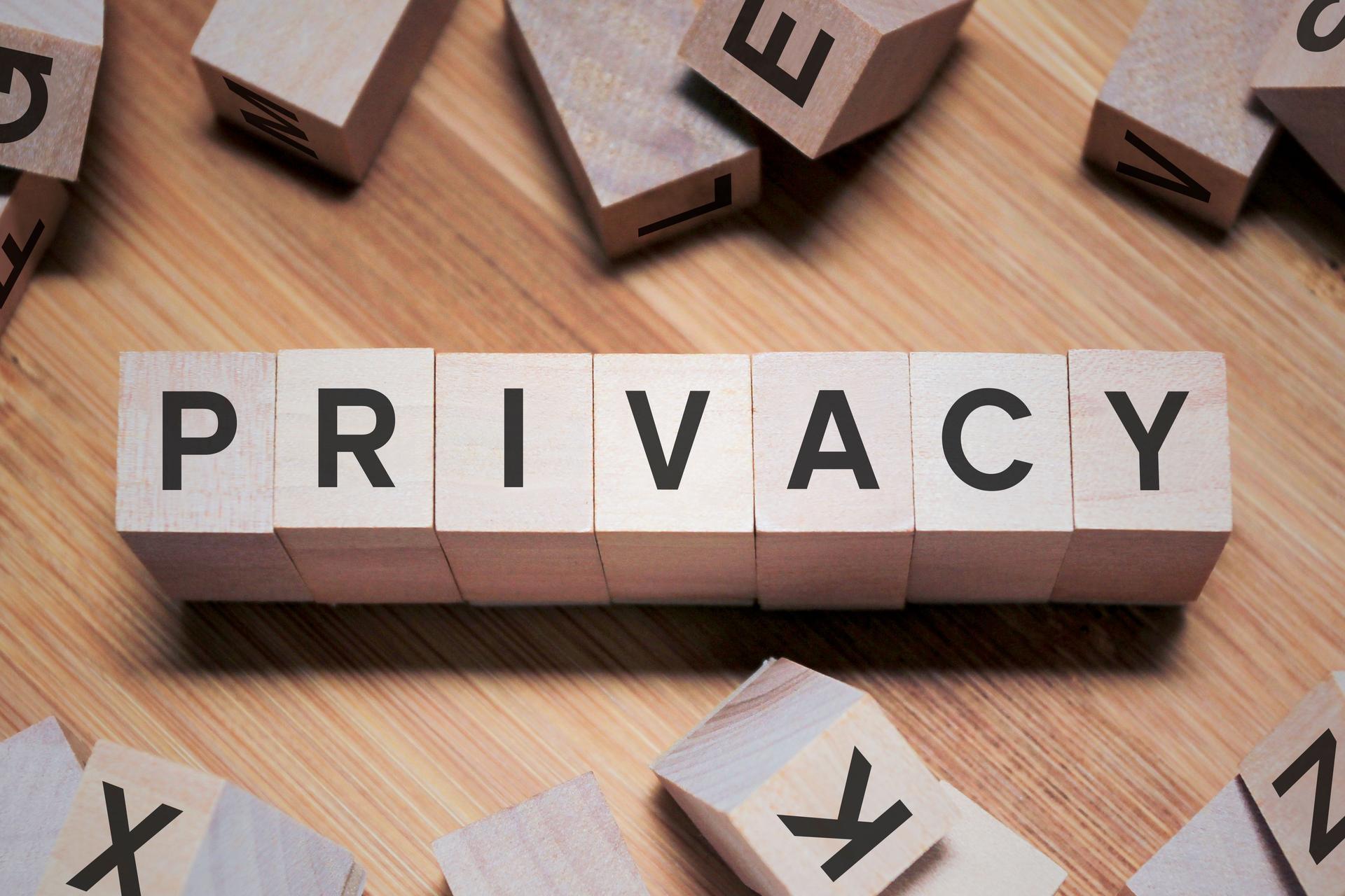 PRIVACY Word In Wooden Cube